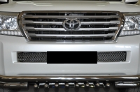 Накладка на решетку в бампер Toyota Land Cruiser J200 (2012 по наст.) SKU:360869qe